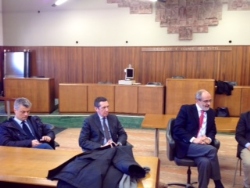 Presidente Sabelli , Segretario Carbone e presidente facente funzioni del tribunale di Vicenza Oreste Carbone.JPG